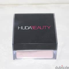 Huda Beauty - EASY BAKE LOOSE BAKING & SETTING POWDER 0