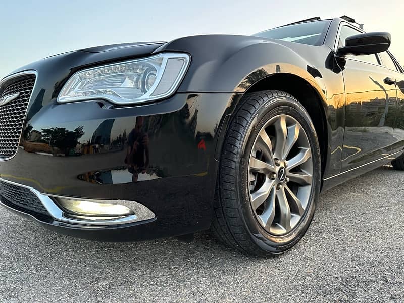 Chrysler 300c S Model 2016 15