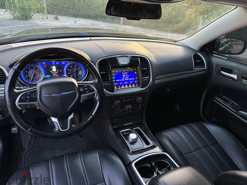 Chrysler 300c S Model 2016 19