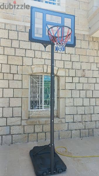 movable basketball stand