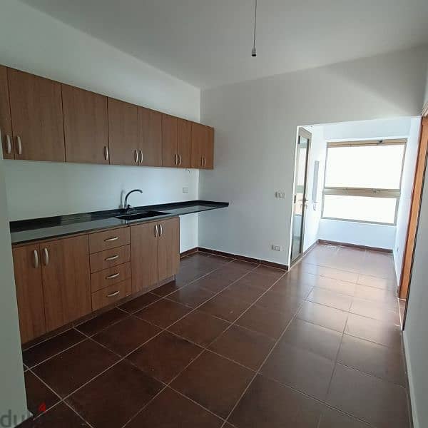 Apartment for sale in sin el fil,شقة للبيع في سن الفيل 4