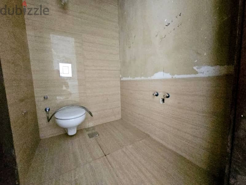 RA24-3469 Spacious apartment in Ain El Mreisseh is for rent, 350m 9