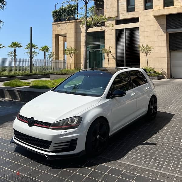 Volkswagen GTI 2015 1