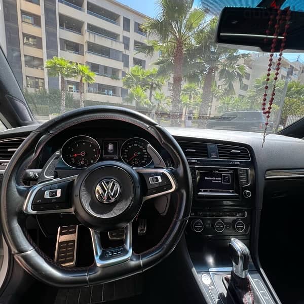 Volkswagen GTI 2015 3