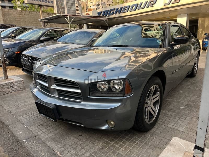 Dodge Charger 2006 5.7L Hemi like new 1