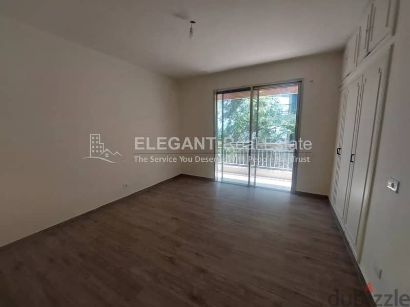 Spacious Flat | Fully Upgraded | Open View 10