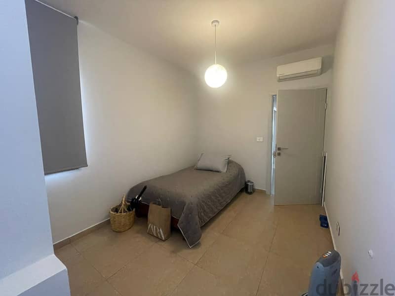 Apartment for sale in Achrafieh - شقة للبيع في الأشرفية 8