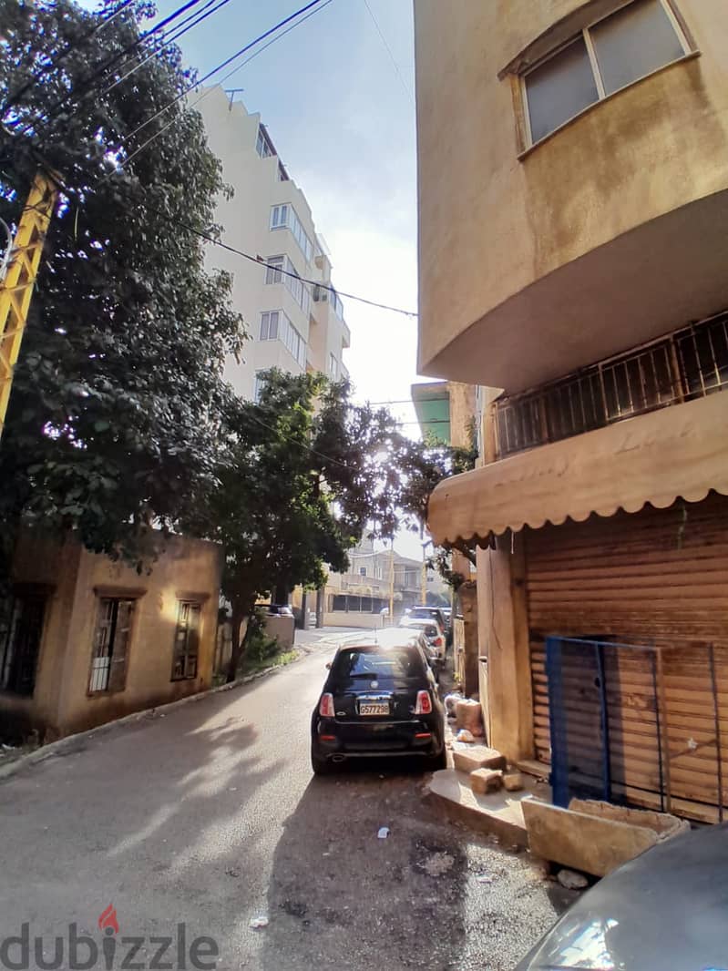 Building for sale in Furn El Shebak - مبنى للبيع في فرن الشباك 3