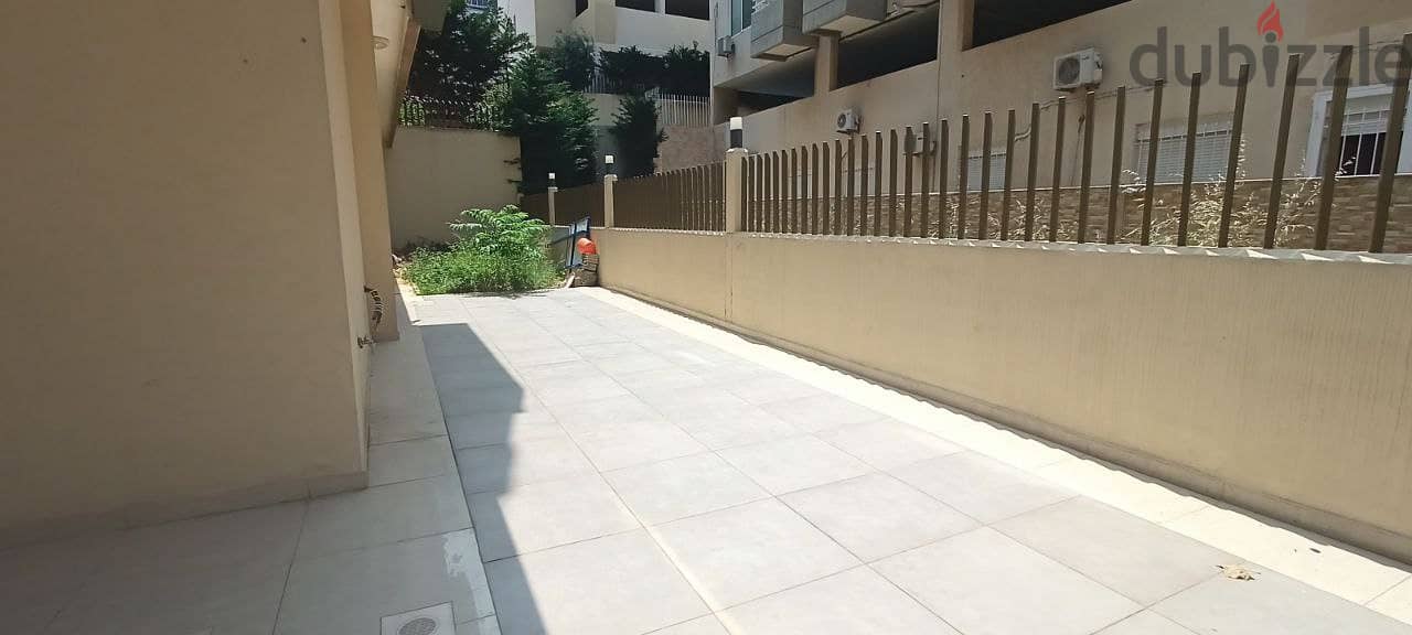 Apartment in Zouk Mikael for Sale/ شقة في زوق مكايل للبيع 4