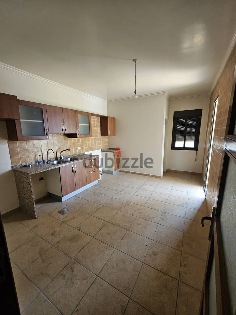 For sale Appartment in Sid Baouchrieh 12