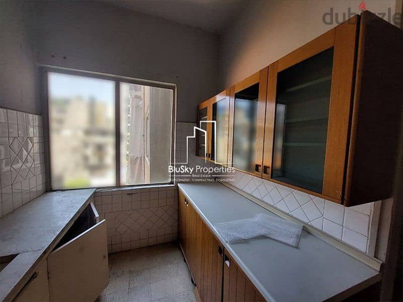 Apartment 120m² 2 Beds For SALE In Achrafieh شقة للبيع #RT 2