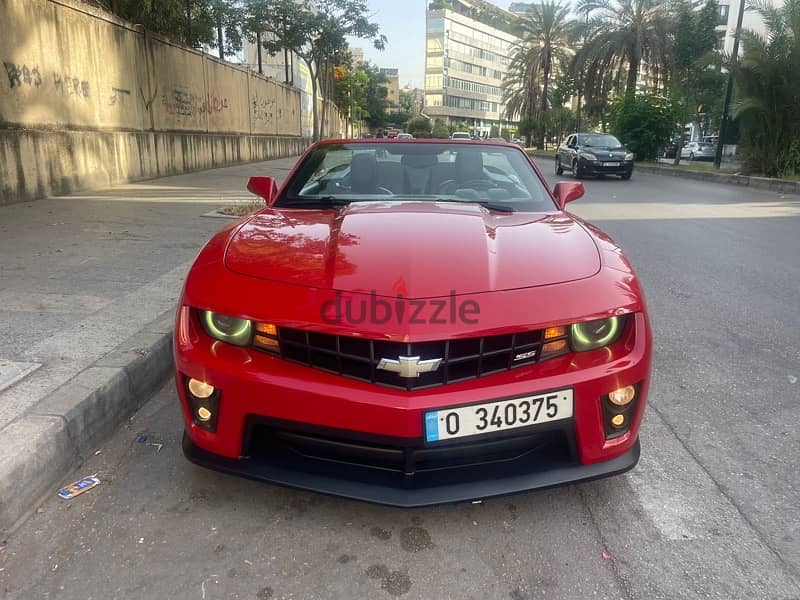 Chevrolet Camaro 2011 v8 SS convertible like New 4