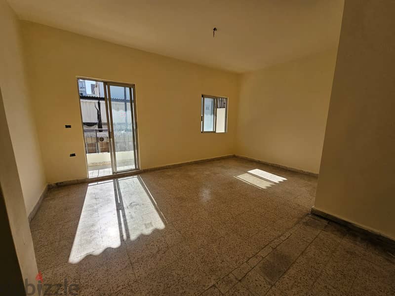 Ashrafieh | 110m² Apt | 2 Bedrooms City Flat | Catchy Investment 2