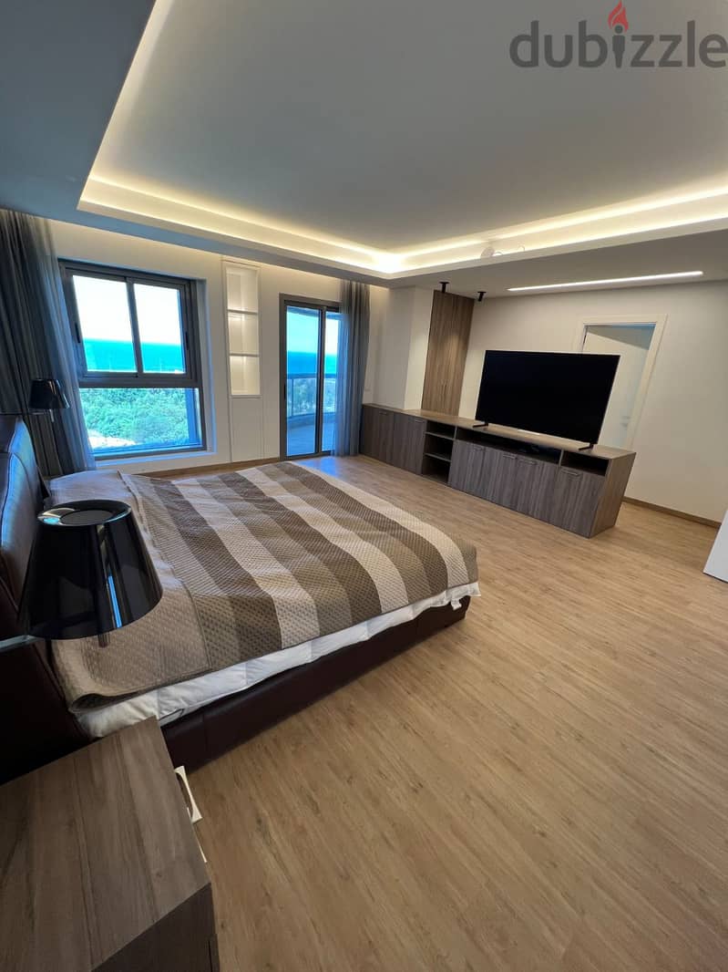 Luxurious Apartment For Sale In Dbayeh / شقة فخمة للبيع في الضبيه 13