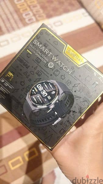 spark 20+ smart watch 1