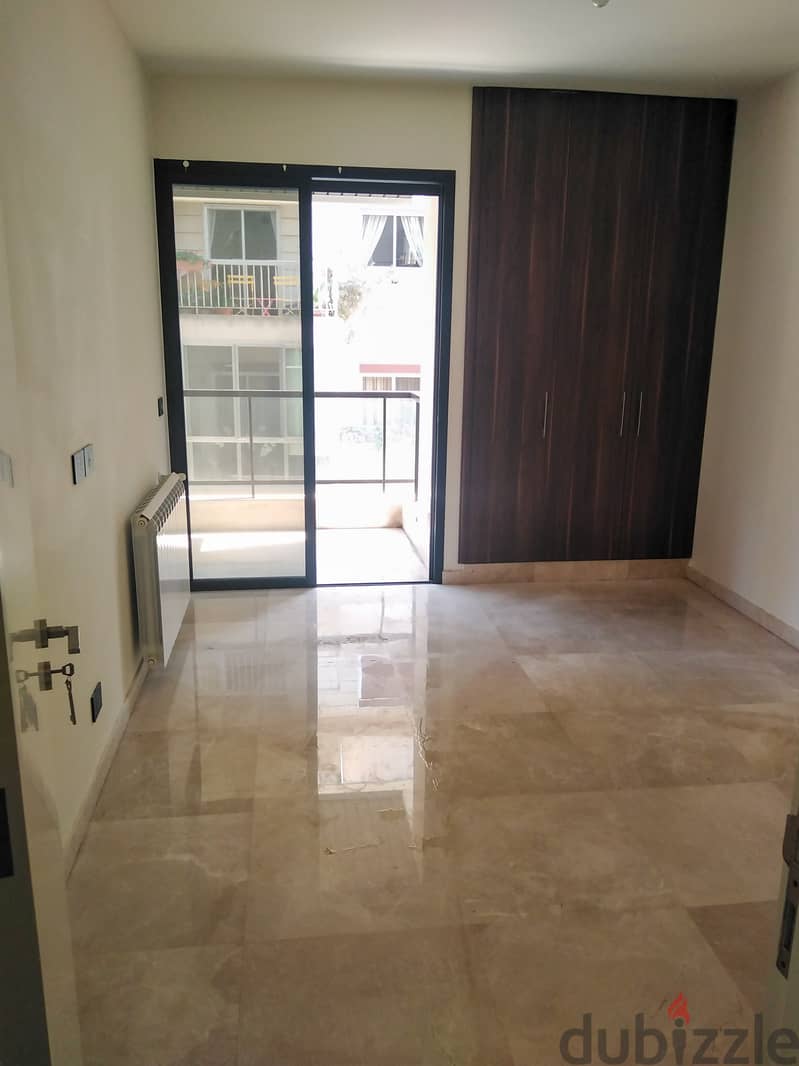 185 SQM Apartment in Qornet El Hamra with Sea and Mountain View 3