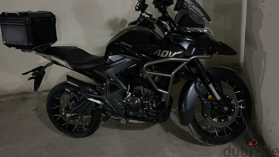 Zontes Adventure motorcycle 2023 like new 10