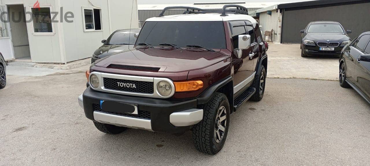 Toyota FJ Cruiser 2007 , 150KM , New tires 0