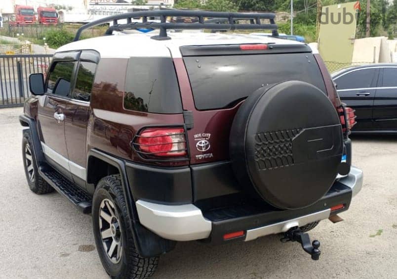 Toyota FJ Cruiser 2007 , 150KM , New tires 8