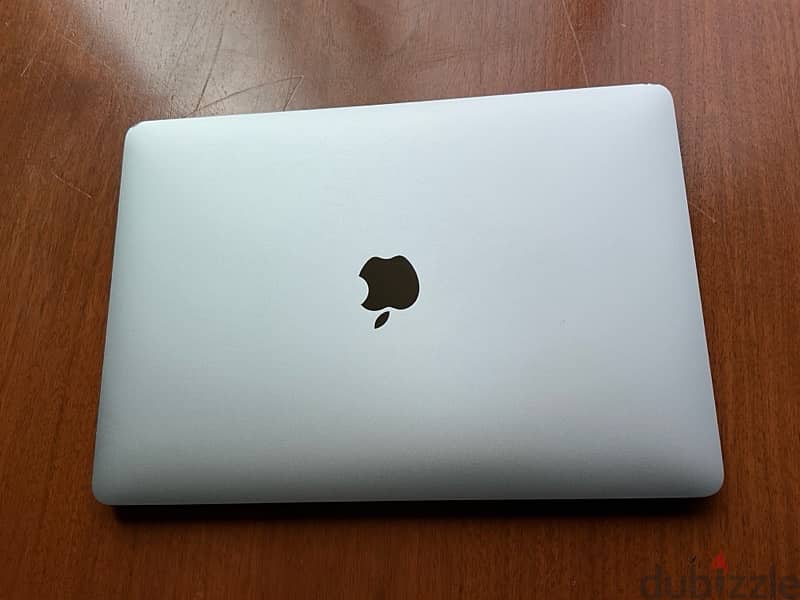 Apple Macbook Pro | 13-inch M2 Chip, 8GB RAM, 512 GB, Space Grey, 2022 4