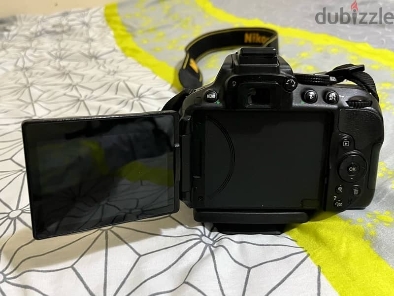 Nikon D5300 + 2 Lenses + Mounted Flashlight + SD Card 4
