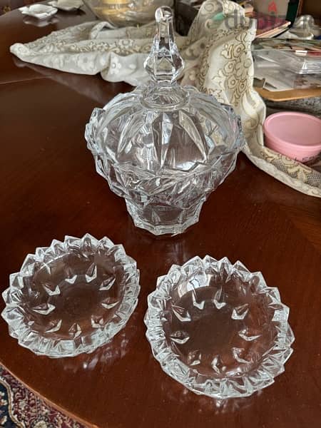 crystal vase and ashtrays 3