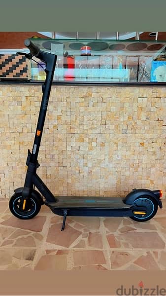 scooter ninebot kick max 2022 in excellent condition 4
