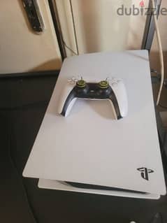 ps5 very good condition 750GB for sale with one controller and fc 2024