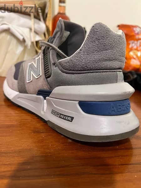 New Balance , NIKE Original 100% at 30$ 1