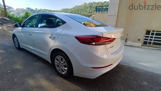 Hyundai Elantra 2017