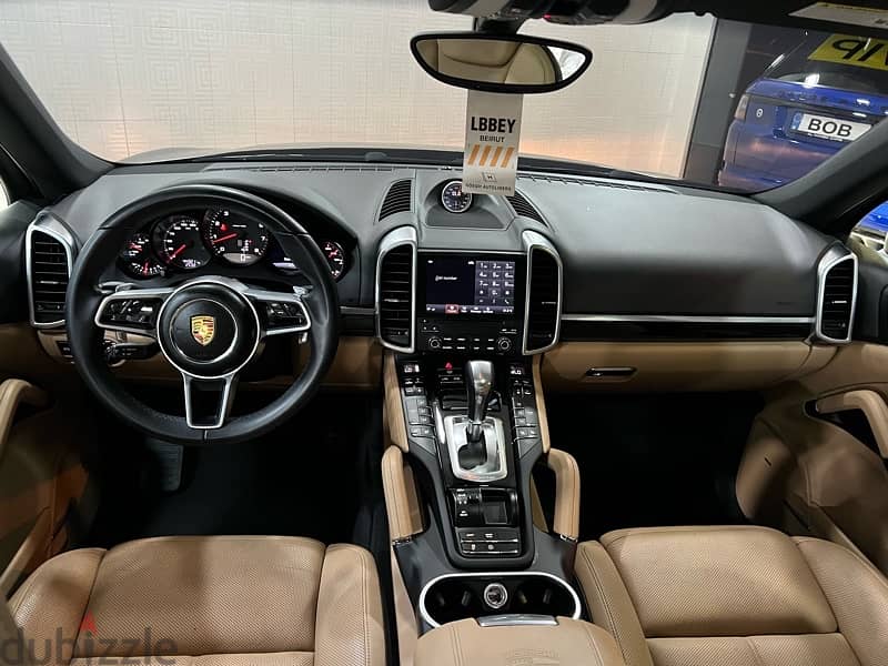 Porsche Cayenne 2018 7