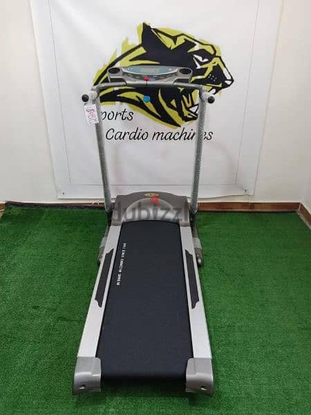 treadmill sports 2hp motor power  , automatic incline , used like new 0