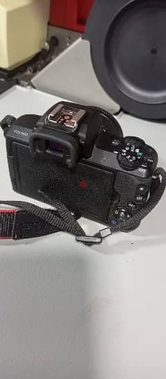 كامير Canon m50 mirror lance