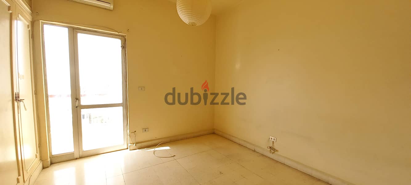 Apartment in Jal el Dib for rentشقة للإيجار في جل الديب 5