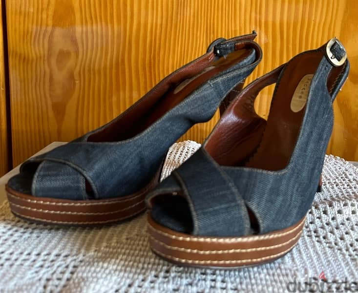 Jeans&Genuine Leather Heeled Sandals 12$ 0
