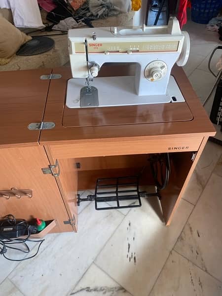 Singer 974 sewing machine , makanet khyata singer 3