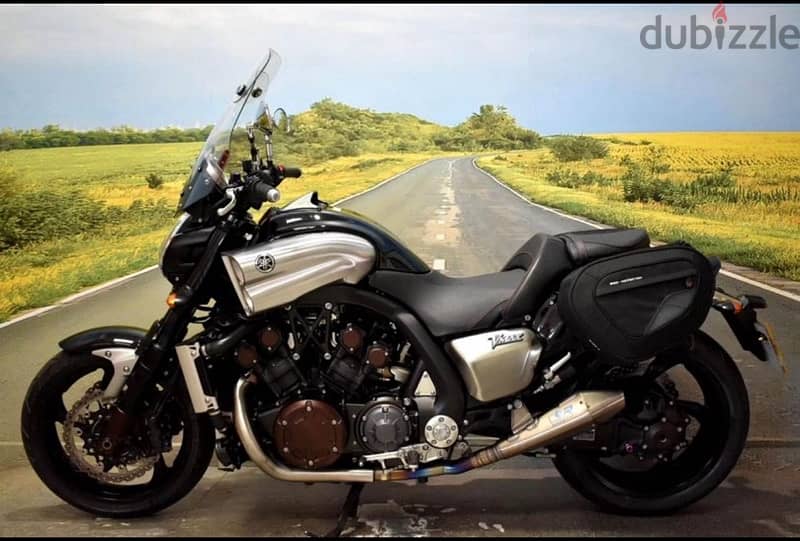 motorcycle Vmax 1700cc / collection,,Rare Bike,for one week ,200hp 2