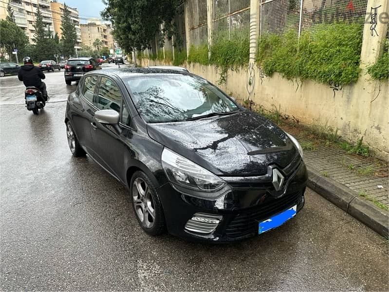 Renault Clio 2015 - Negotiable 0