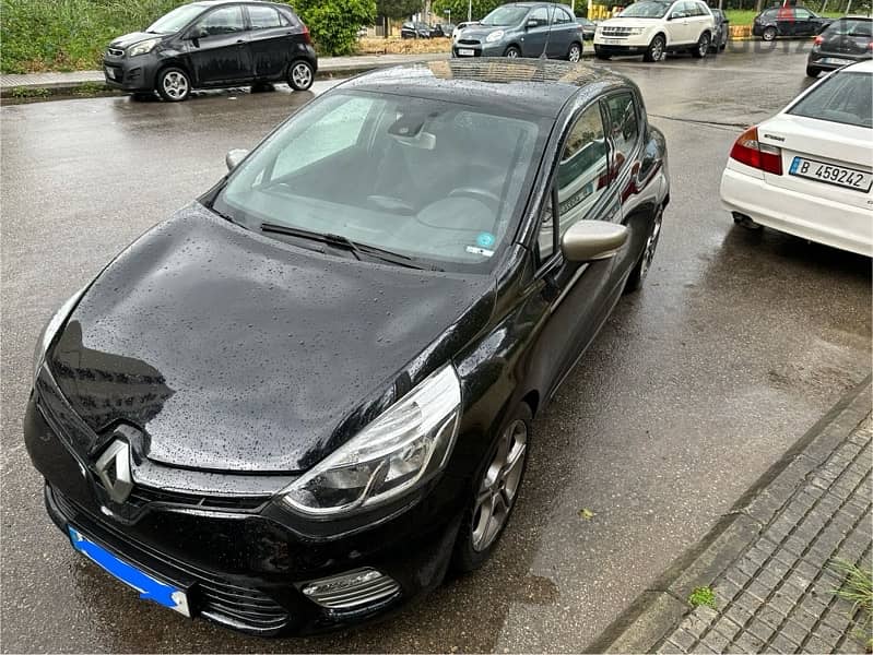 Renault Clio 2015 - Negotiable 1