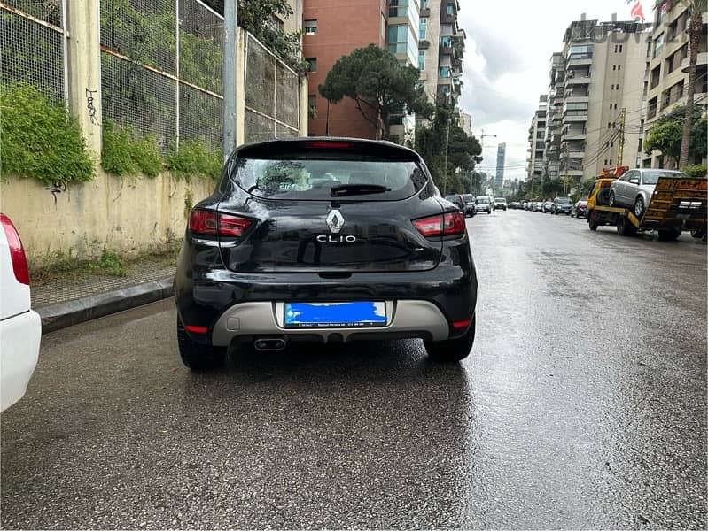 Renault Clio 2015 - Negotiable 3