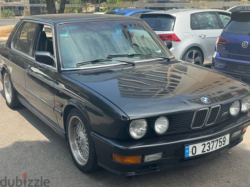 BMW 5-Series 1986 11