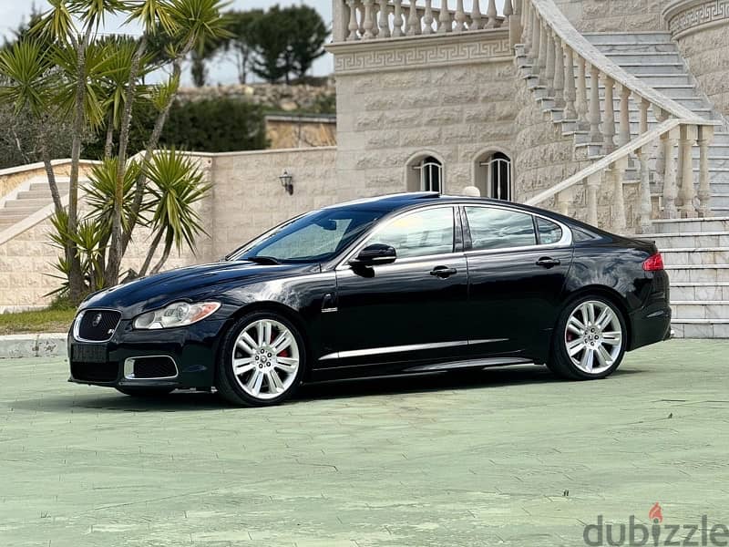 Jaguar XF R 2011 1