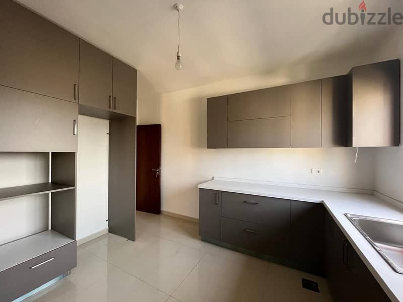 Achrafieh/ Apartment for Sale Modern - شقة حديثة للبيع في الأشرفية 2