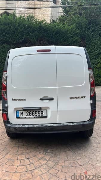 Renault Kangoo 2015 1