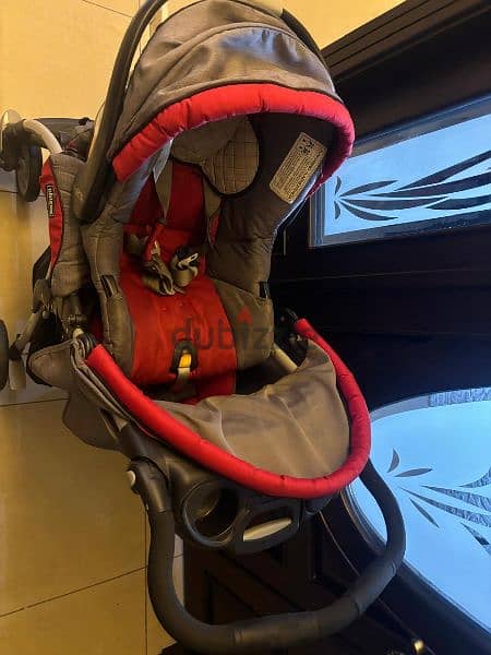 stroller and 2 car seats, 5