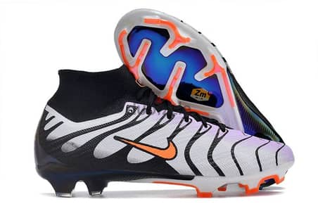 football shoes brand new original