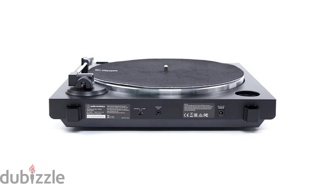Audio-Technica AT-LP60X Turntable (Vinyl Player) 2