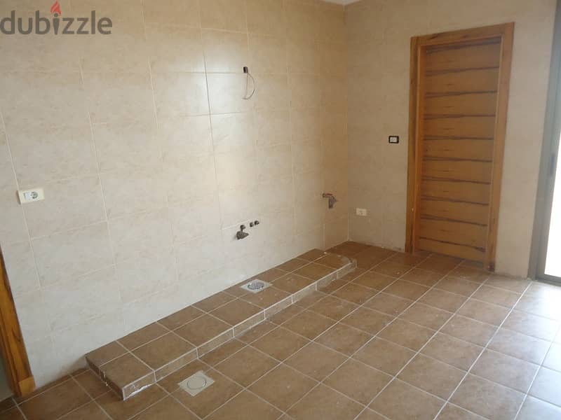 Apartment for sale Tilal in Ain Saade شقة للبيع في تلال عين سعادة 5