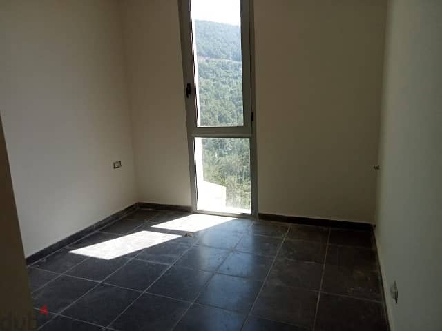 120 Sqm l Apartment For Sale in Calm Area in Nebay - Mountain View 4