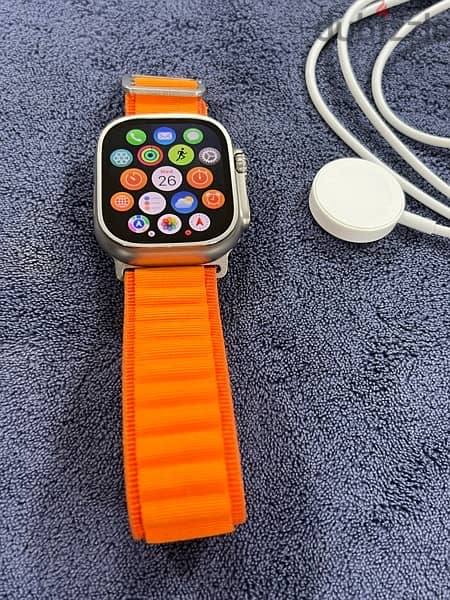 apple watch S8 Ultra 49mm Titanium used like new 1